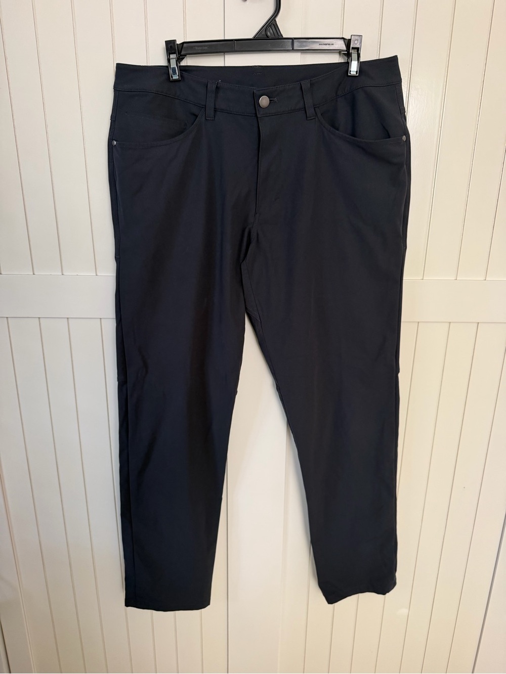Lululemon Men’s ABC 5 Pocket Pant in Black